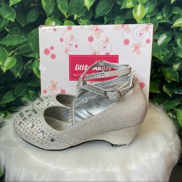 Off White Rhinestone Shoes - Picture 3 of 3